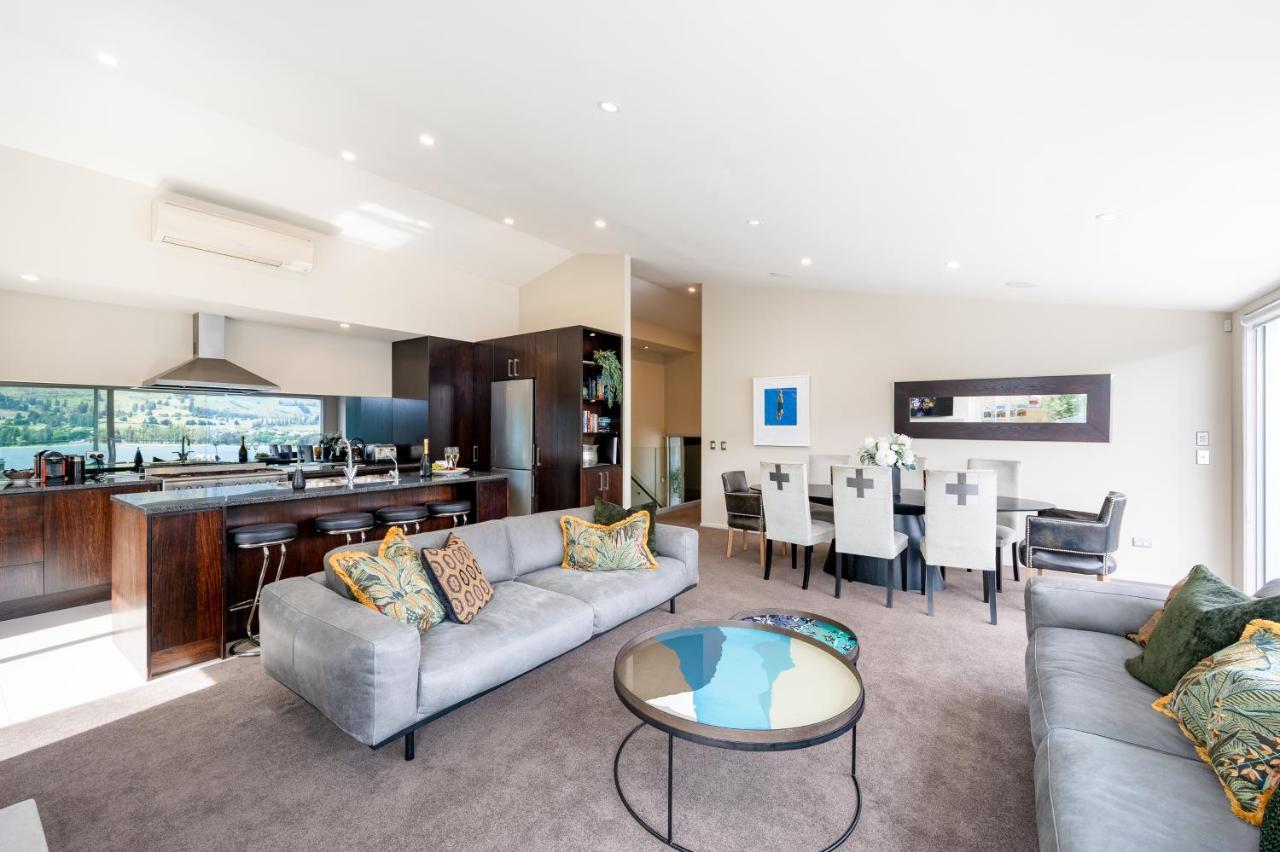Luxury Lakeview Vista Apartment วานากา ภายนอก รูปภาพ