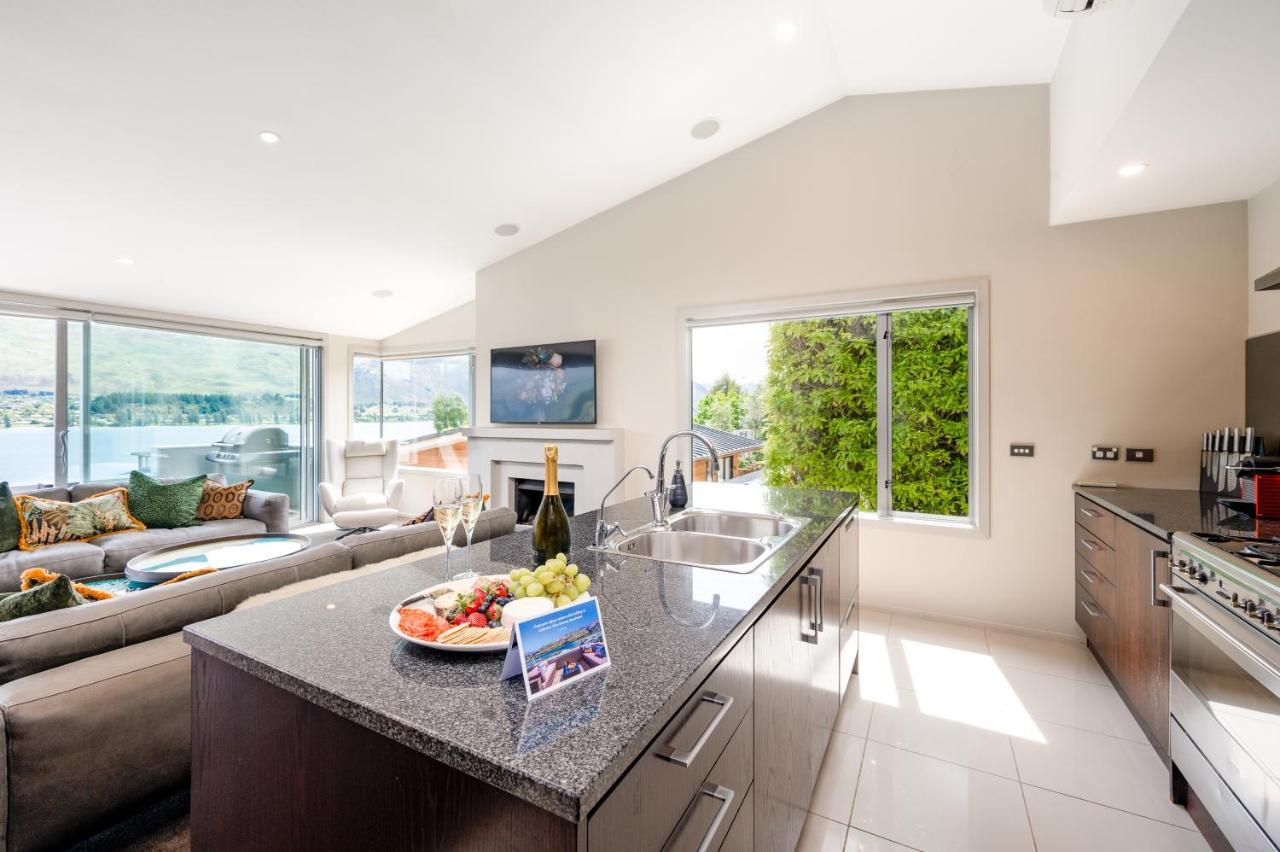 Luxury Lakeview Vista Apartment วานากา ภายนอก รูปภาพ
